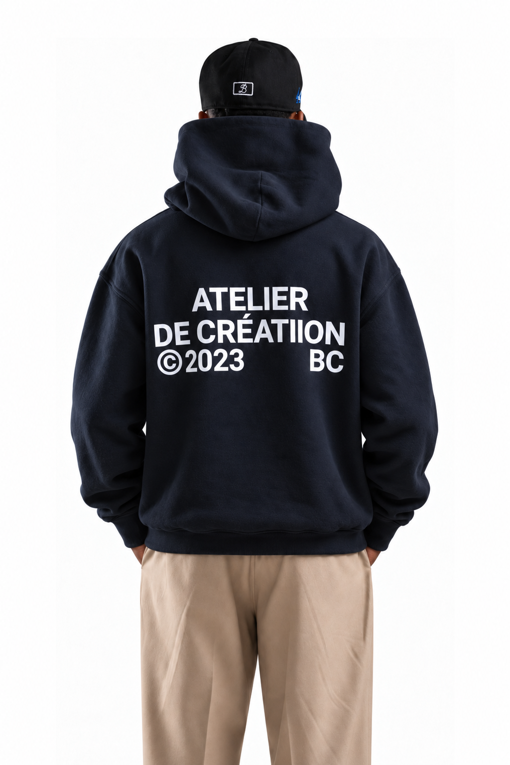 ATELIER DE CRÉATION HOODIE IN BLACK